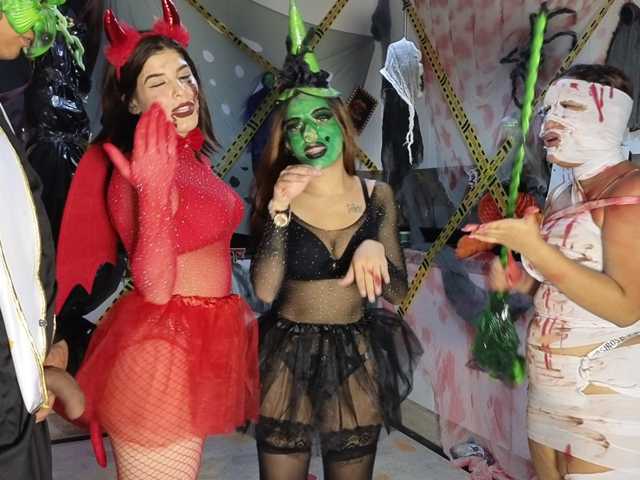 Nighttimedate-room live cam on BongaCams