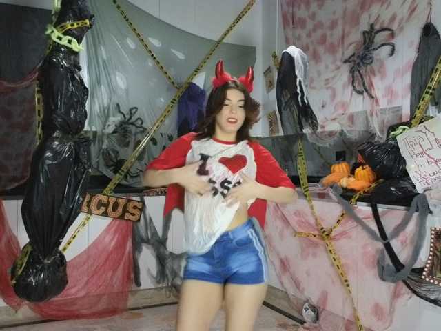 Nighttimedate-room live cam on BongaCams