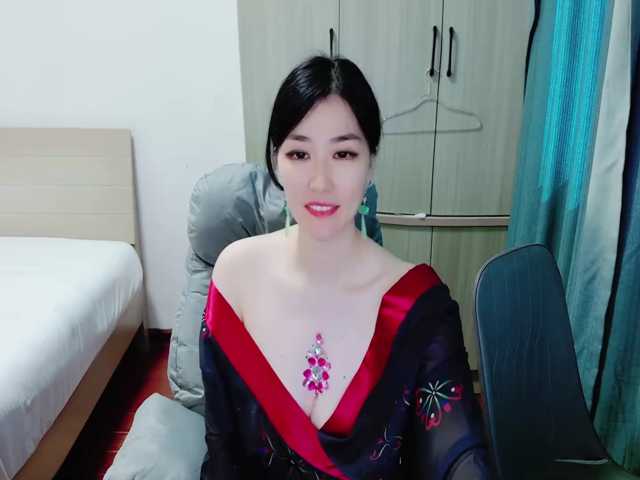 lilibaobei1314 live cam on BongaCams