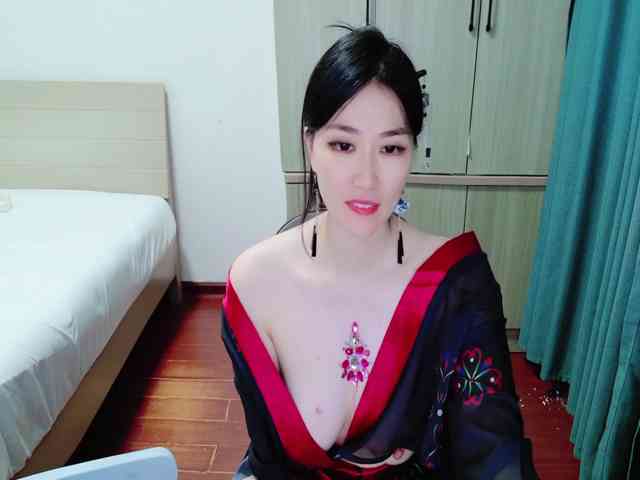 lilibaobei1314 webcam