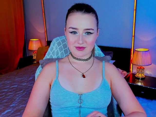 LiliMoona, en vivo ahora en BongaCams