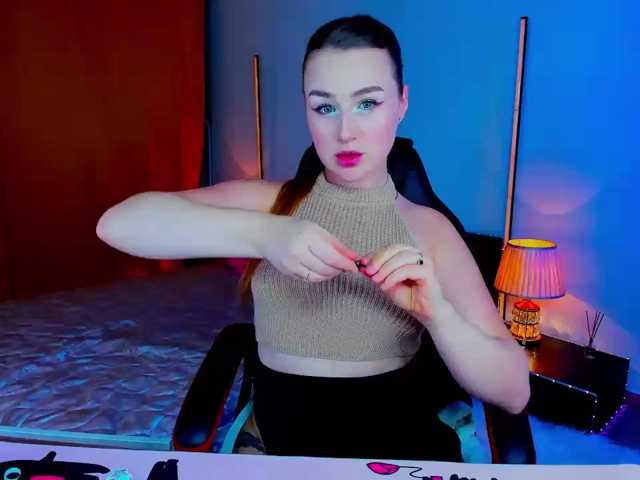 LiliMoona live cam on BongaCams