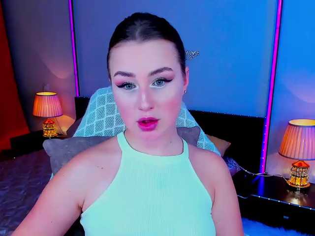 LiliMoona live cam on BongaCams