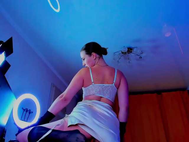 LiliMoona live cam on BongaCams