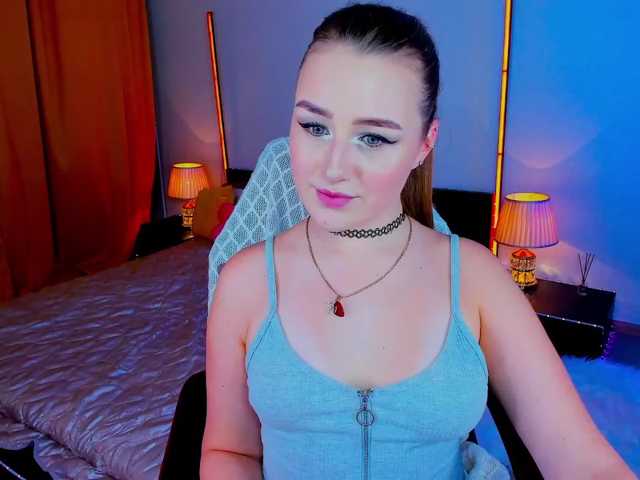 LiliMoona live cam on BongaCams