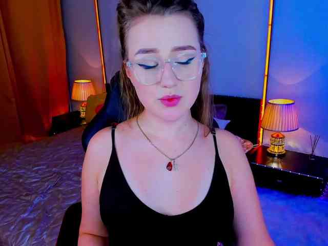 LiliMoona webcam