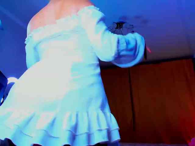 LiliMoona webcam