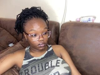 Sexylips117's Live Webcam