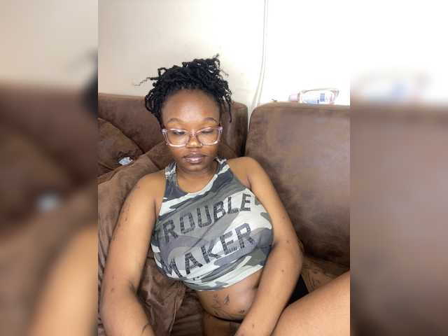 Sexylips117