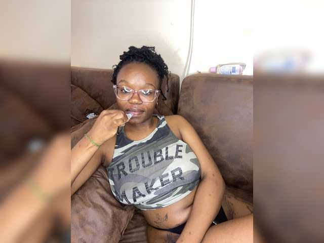 Sexylips117