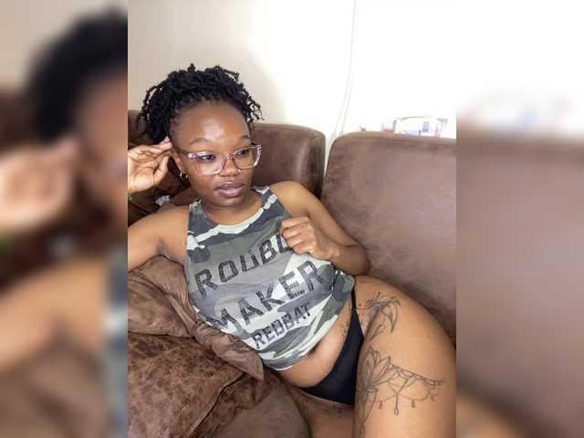 Sexylips117