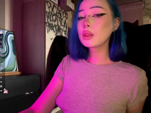 AnnieTouch live cam on BongaCams