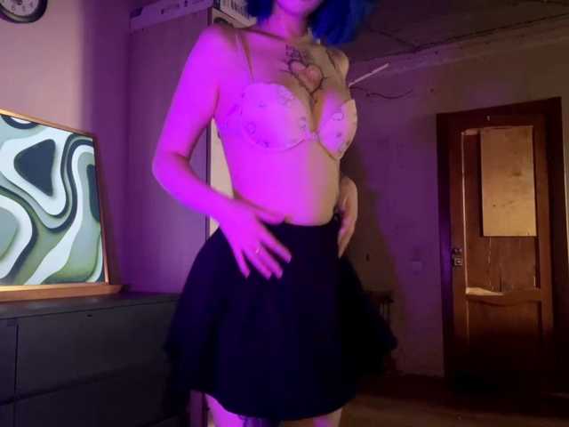 AnnieTouch live cam on BongaCams
