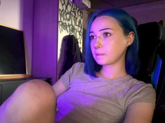 AnnieTouch live cam on BongaCams