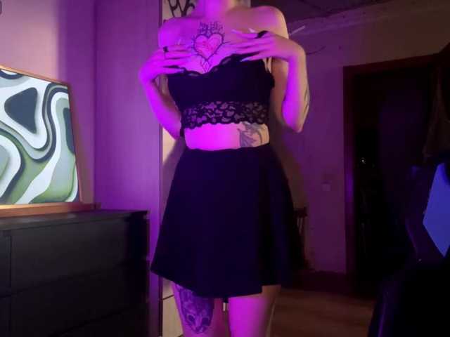 AnnieTouch live cam on BongaCams