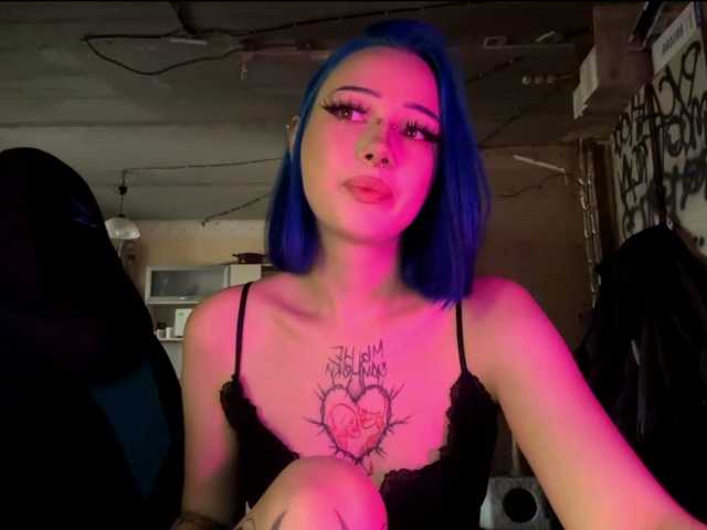 AnnieTouch live cam on BongaCams