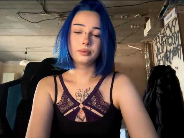 AnnieTouch live cam on BongaCams
