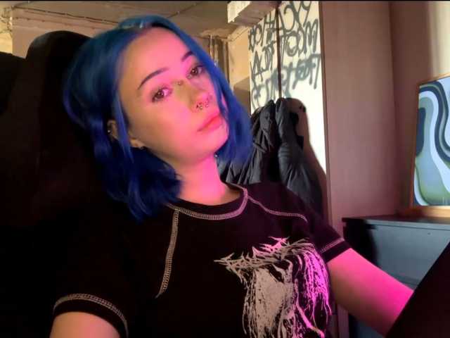AnnieTouch live cam on BongaCams