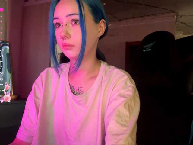 AnnieTouch live cam on BongaCams