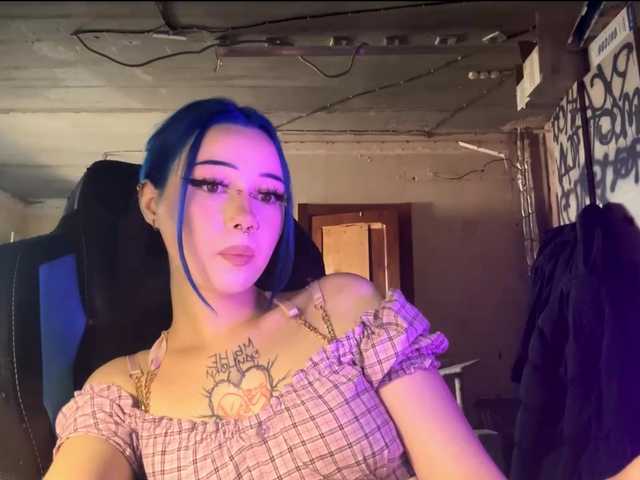 AnnieTouch live cam on BongaCams