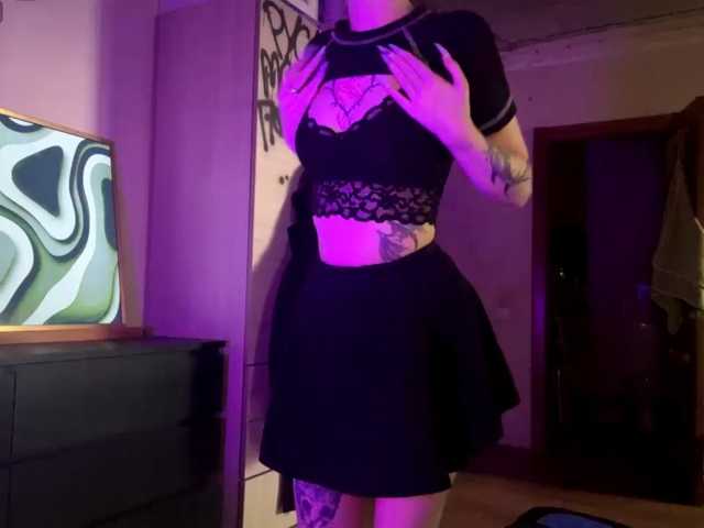 AnnieTouch live cam on BongaCams