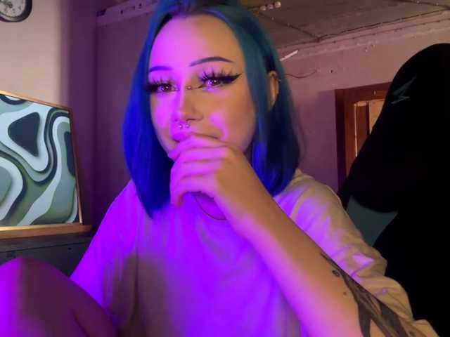 AnnieTouch live cam on BongaCams