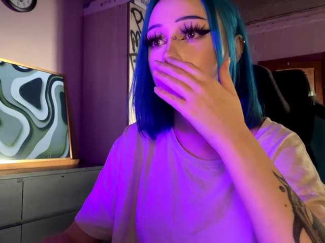 AnnieTouch live cam on BongaCams