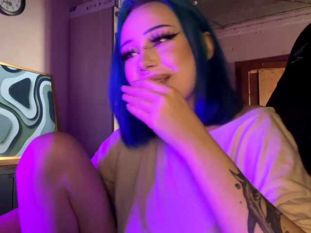 AnnieTouch live cam on BongaCams