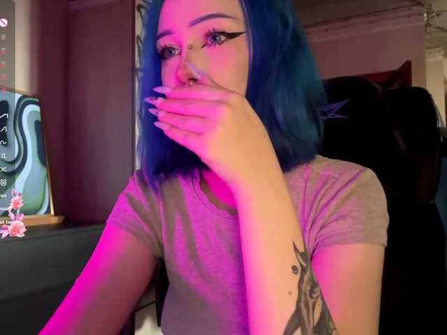 AnnieTouch live cam on BongaCams