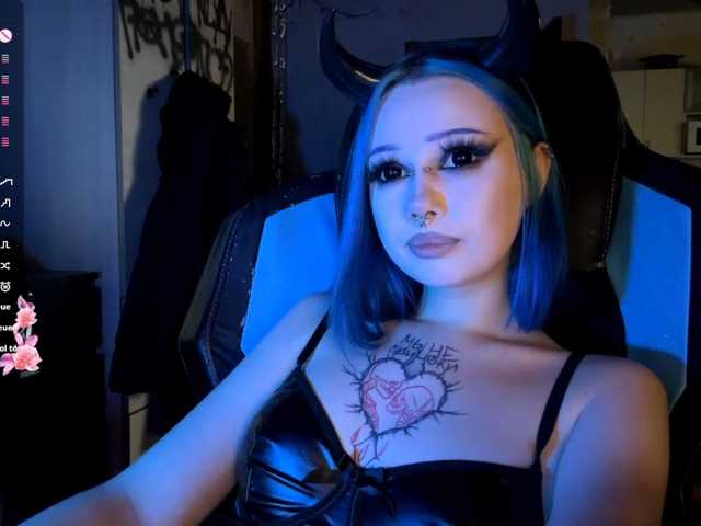 AnnieTouch live cam on BongaCams