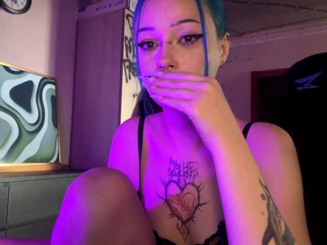 AnnieTouch live cam on BongaCams