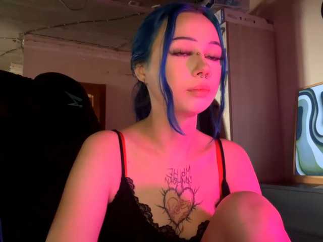 AnnieTouch live cam on BongaCams