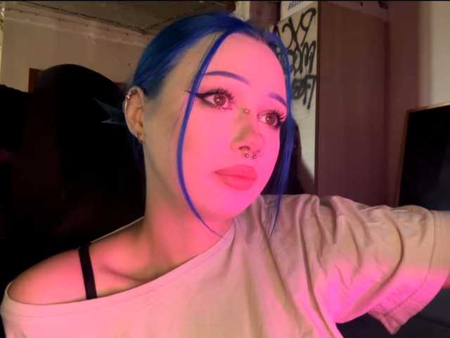 AnnieTouch live cam on BongaCams