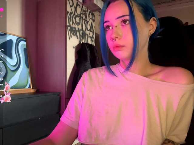 AnnieTouch live cam on BongaCams