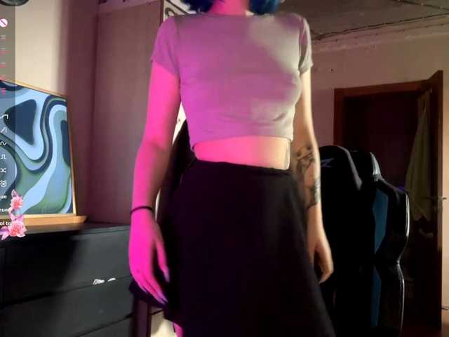 AnnieTouch live cam on BongaCams