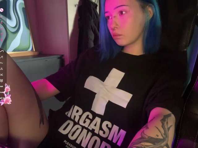 AnnieTouch live cam on BongaCams