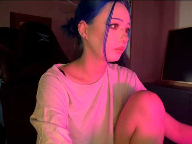 AnnieTouch live cam on BongaCams