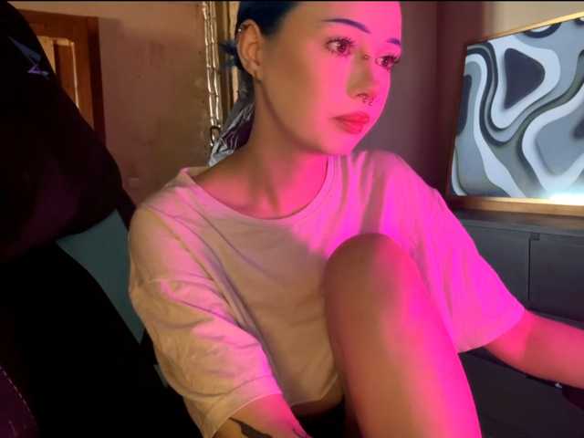 AnnieTouch live cam on BongaCams