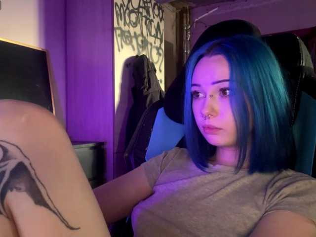 AnnieTouch live cam on BongaCams