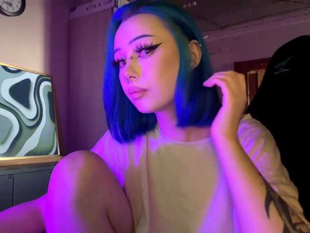 AnnieTouch live cam on BongaCams