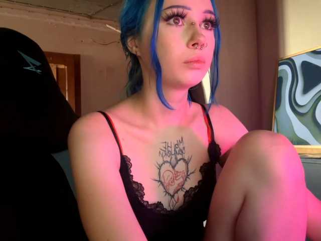AnnieTouch live cam on BongaCams