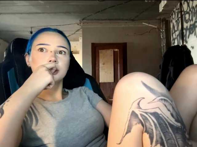 AnnieTouch live cam on BongaCams
