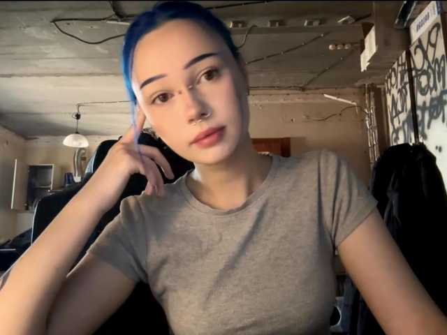 AnnieTouch live cam on BongaCams