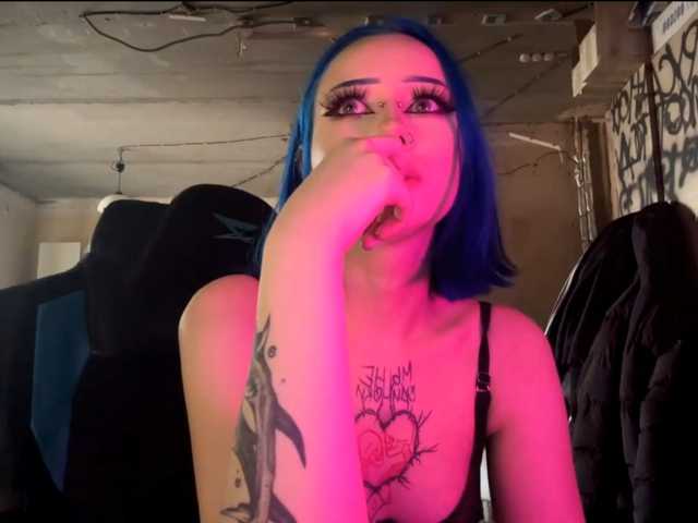 AnnieTouch live cam on BongaCams
