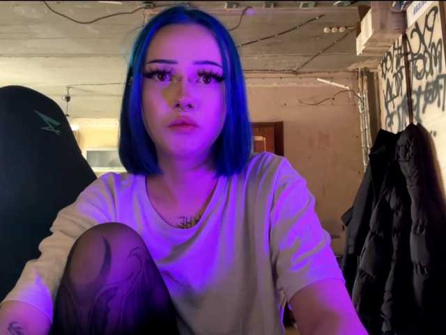 AnnieTouch live cam on BongaCams