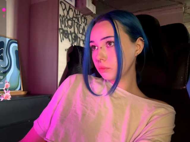 AnnieTouch live cam on BongaCams