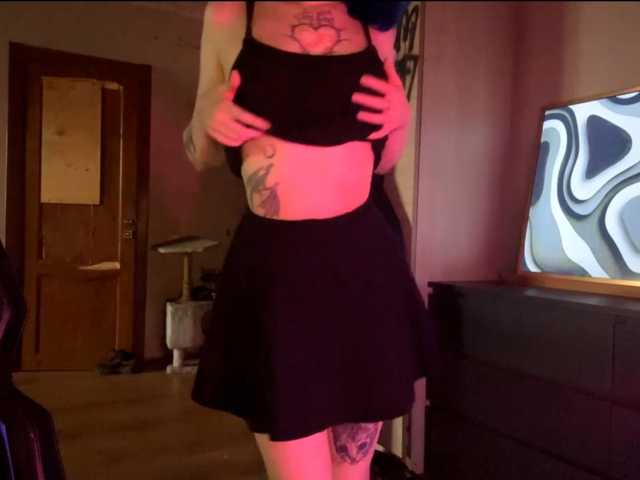 AnnieTouch live cam on BongaCams