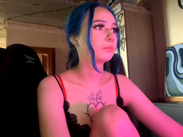 AnnieTouch live cam on BongaCams