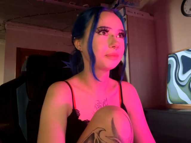 AnnieTouch live cam on BongaCams