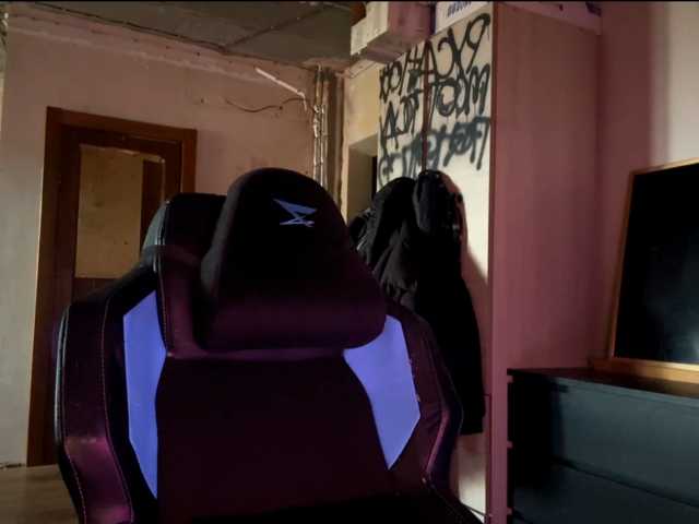 AnnieTouch live cam on BongaCams